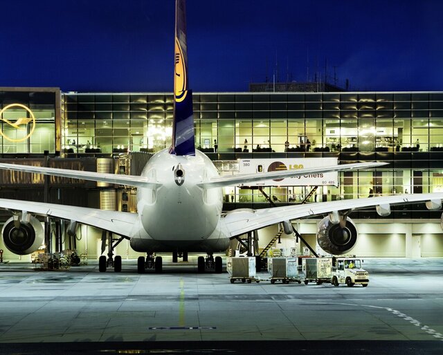 Lufthansa.jpg
