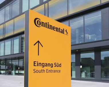 continental_eingang.jpg