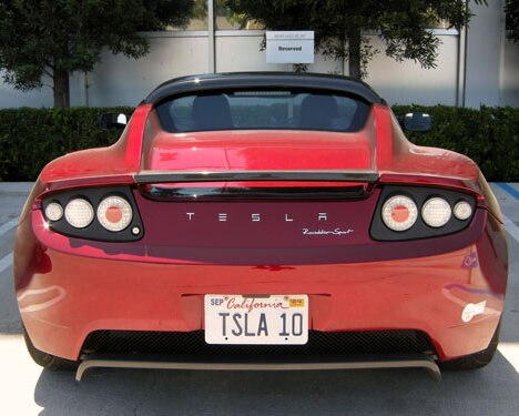 tesla_roadster.jpg