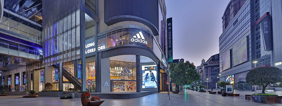 adidas_store_in_shanghai_1.jpg