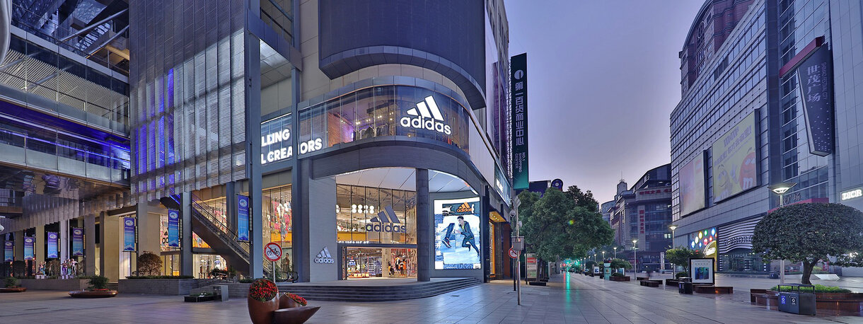 adidas_store_in_shanghai_1.jpg