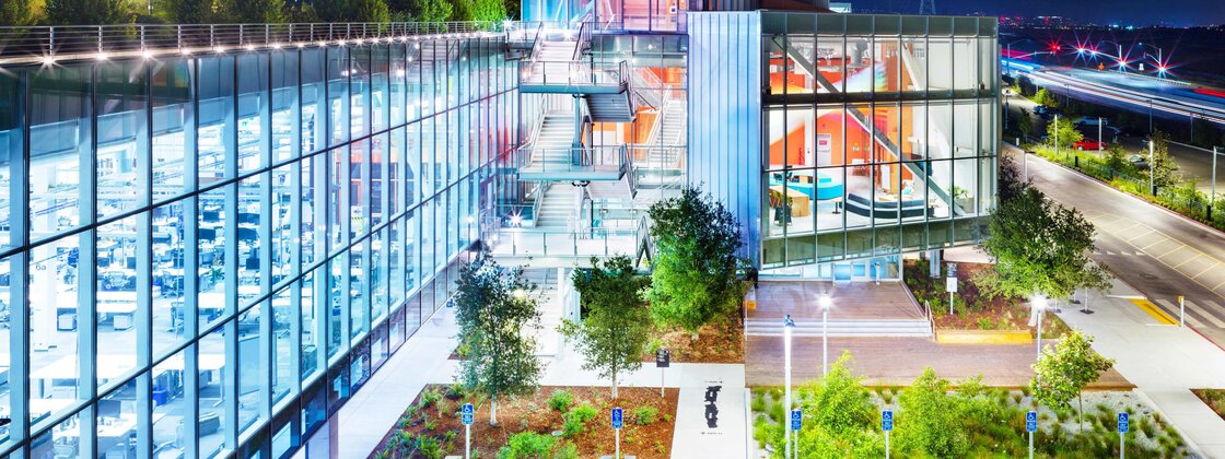 meta_01.jpg meta_01.jpg