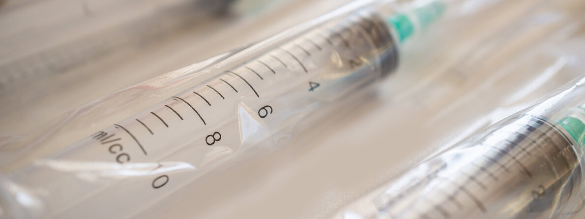 spritze.jpg spritze.jpg