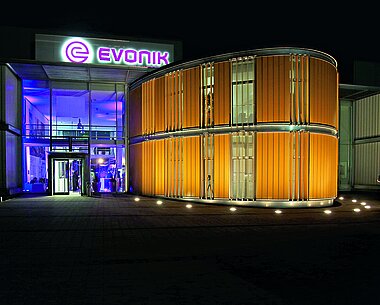 evonik.jpg
