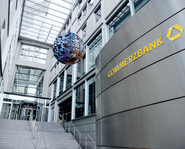 commerzbank_logo4.jpg