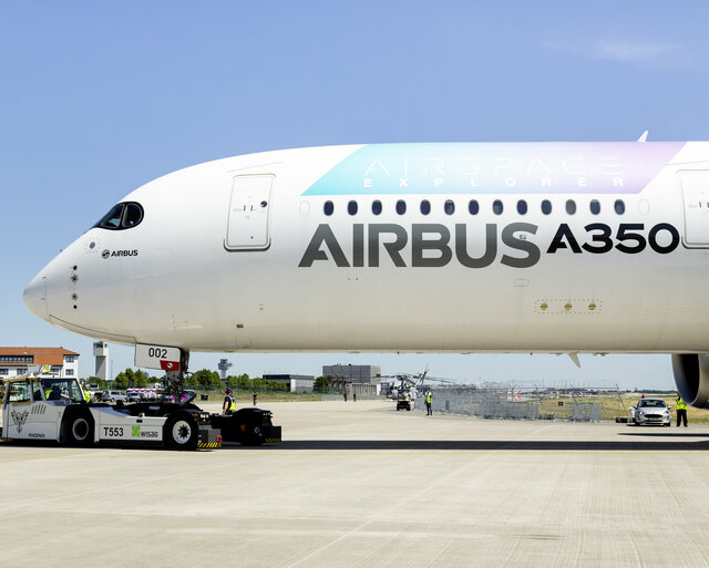 airbus.jpg airbus.jpg