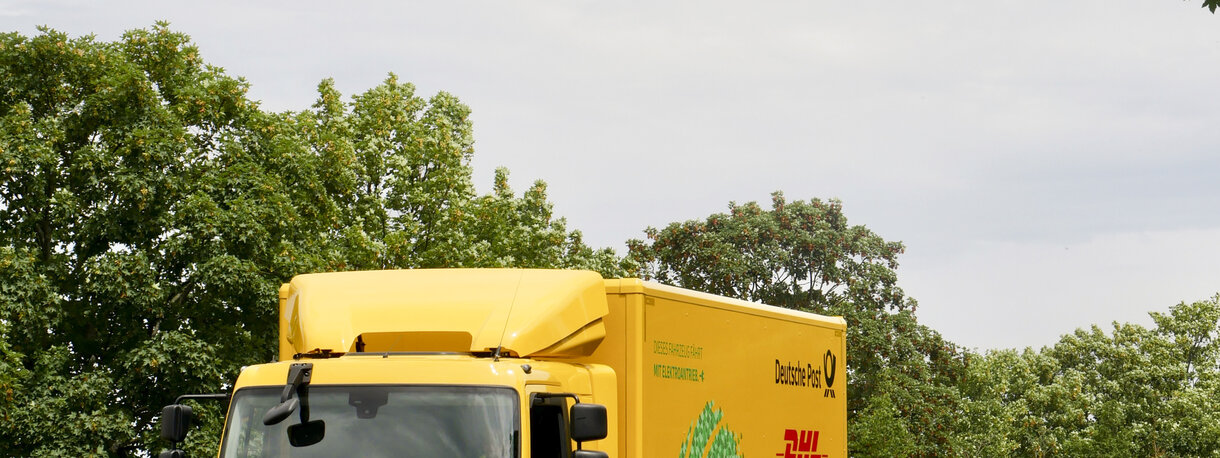dhl_group.jpg