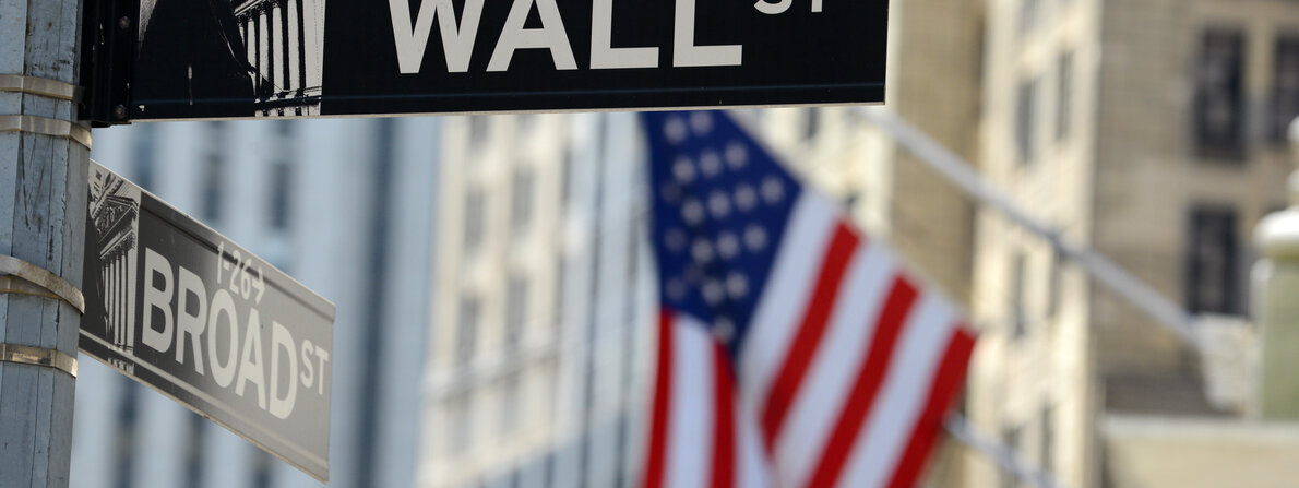 wall_street.jpg wall_street.jpg