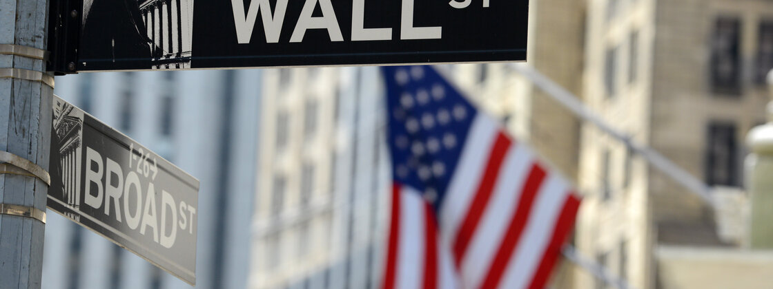 wall_street.jpg wall_street.jpg