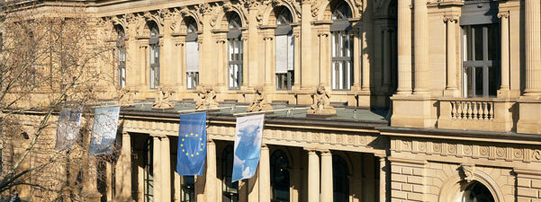 Boerse_Frankfurt-aussen__10_.jpg Boerse_Frankfurt-aussen__10_.jpg