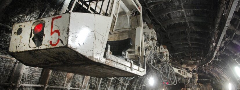 SMT_Scharf_-_Dieselkatze_unter_Tage_-_klein.jpg SMT_Scharf_-_Dieselkatze_unter_Tage_-_klein.jpg