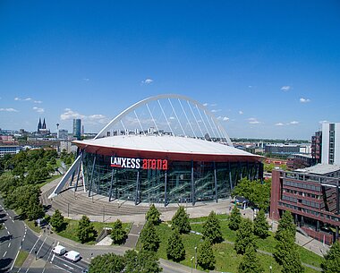 LANXESS_arena_1.jpg